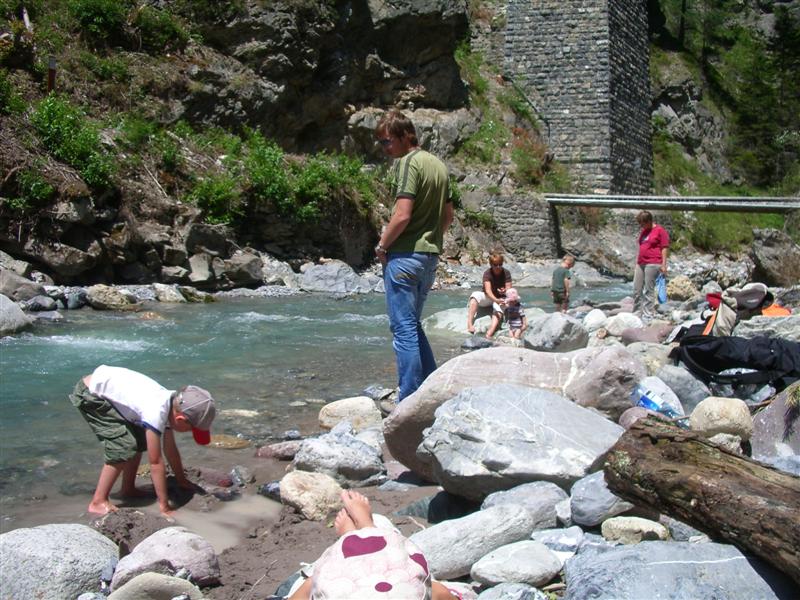 Unter dem Landwasser Viadukt