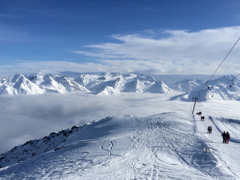 Am Skilift Péz Ault